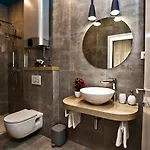 Gostinjska kuća Riva Luxury Split