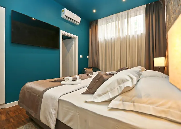 Riva Luxury Guest house Split