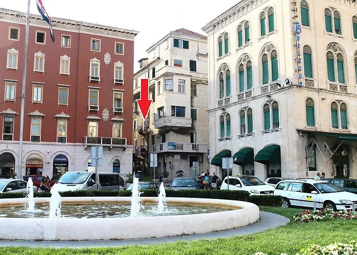 Guest house Riva Luxury 4*