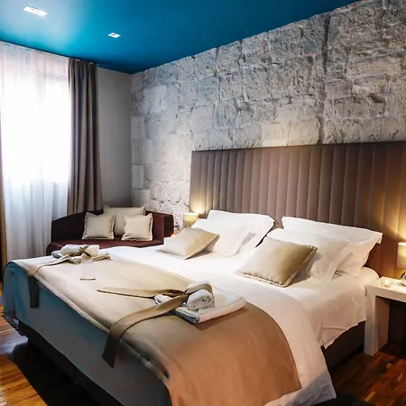 Riva Luxury Gasthof Split